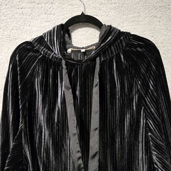 Rachel by Rachel Roy Sz‎ L Black Pleated Velvet Pullover Hoodie Womens Whimsical - Picture 2 of 10